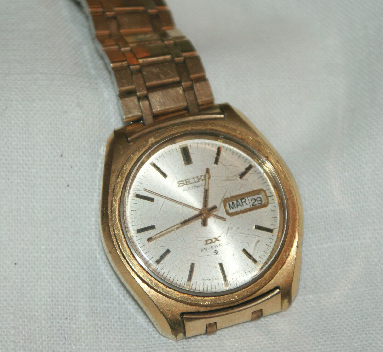 Vintage Oct 1969 SEIKO DX Automatic 6106 8500 25 Jewels Running