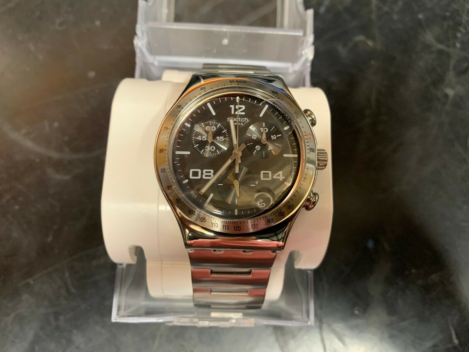 swatch blustery black