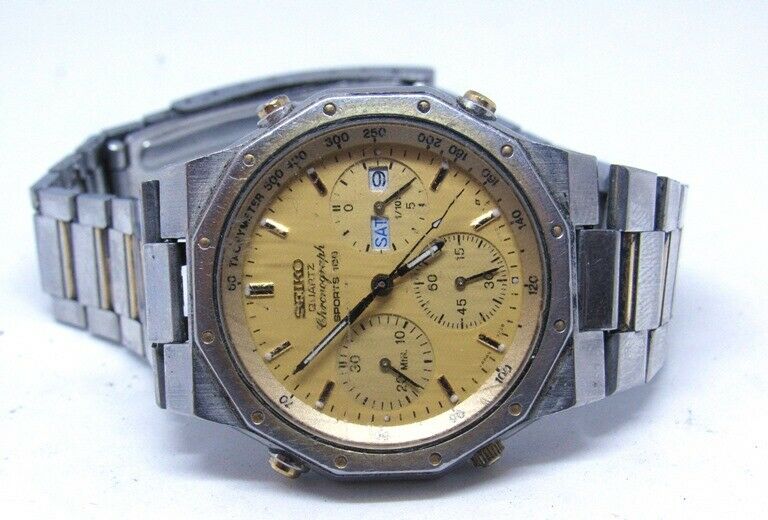 Vintage Men's SEIKO 7A38-702H CHRONOGRAPH 100 Wrist Watch | WatchCharts
