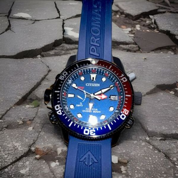 Citizen Watch BN2038-01L, Blue, Strap