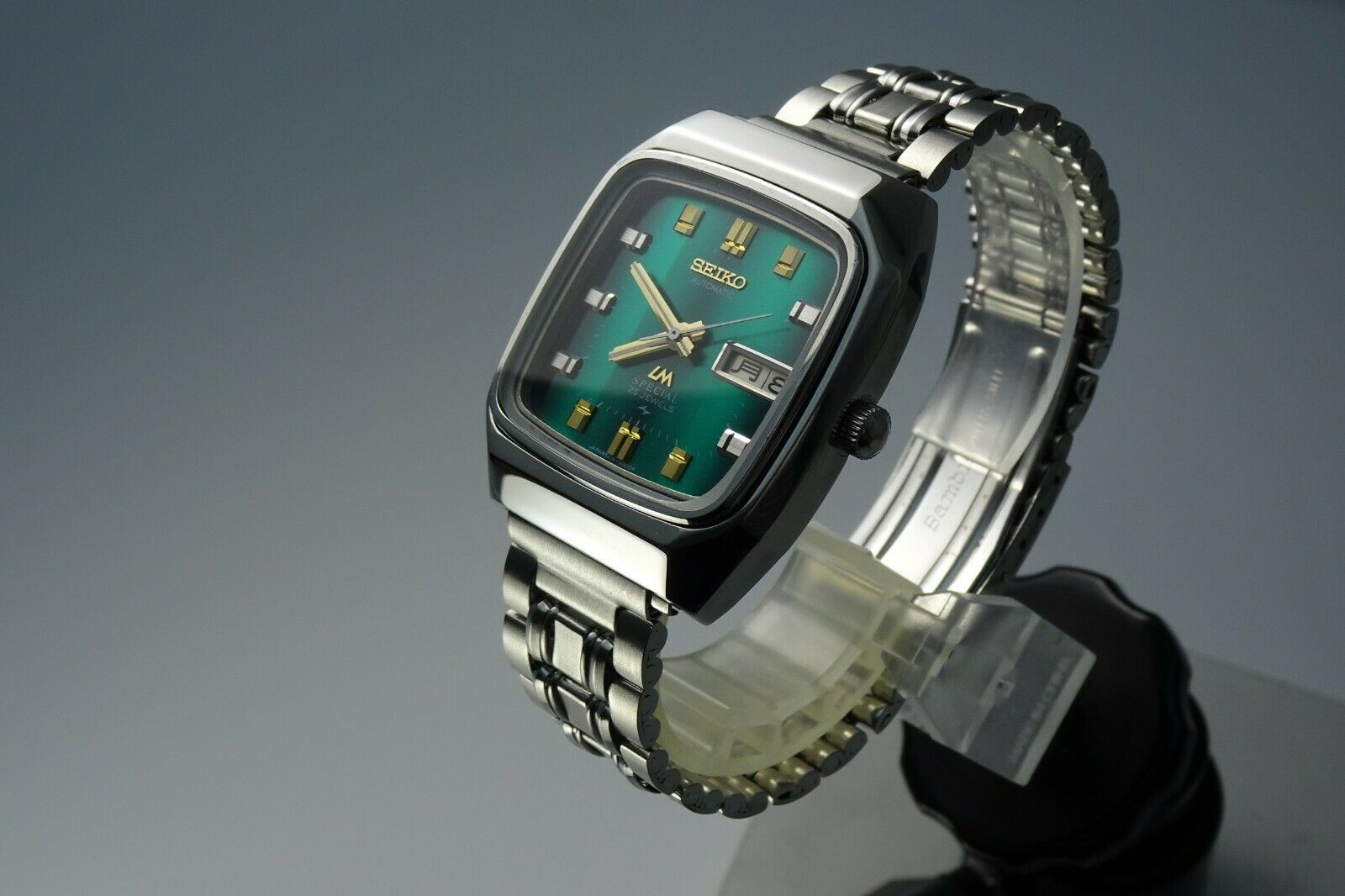 Vintage 1974 JAPAN SEIKO LORD MATIC SPECIAL WEEKDATER 5216-5000