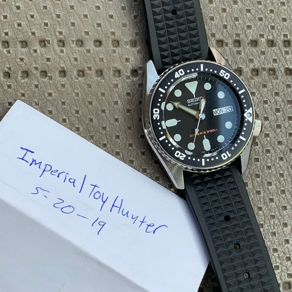 WTS] Seiko SKX013 with uncle Seiko waffle strap | WatchCharts