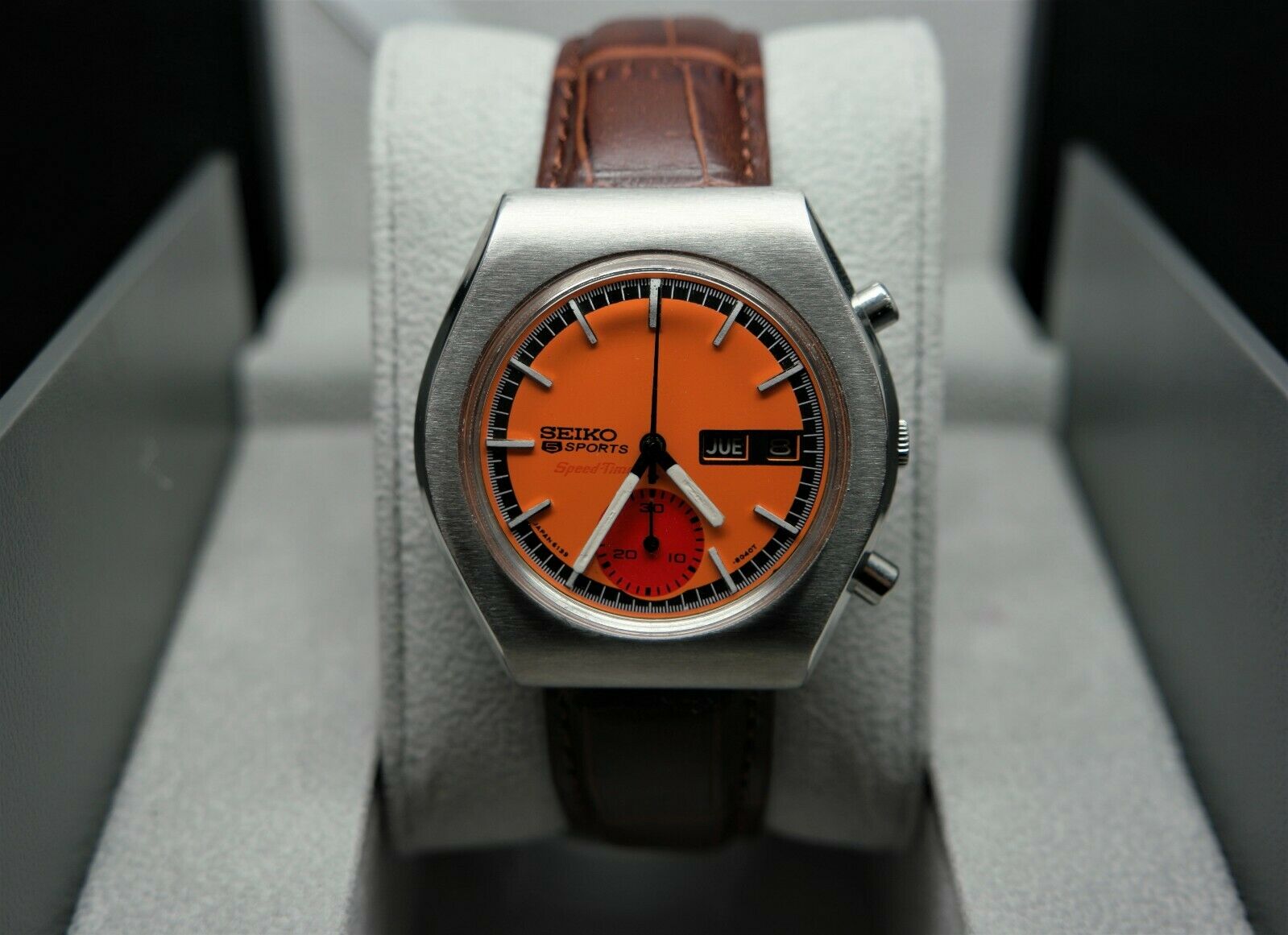 Superb 1974,s Seiko Chronograph Cal: 6139-8040 17 jewels Orange
