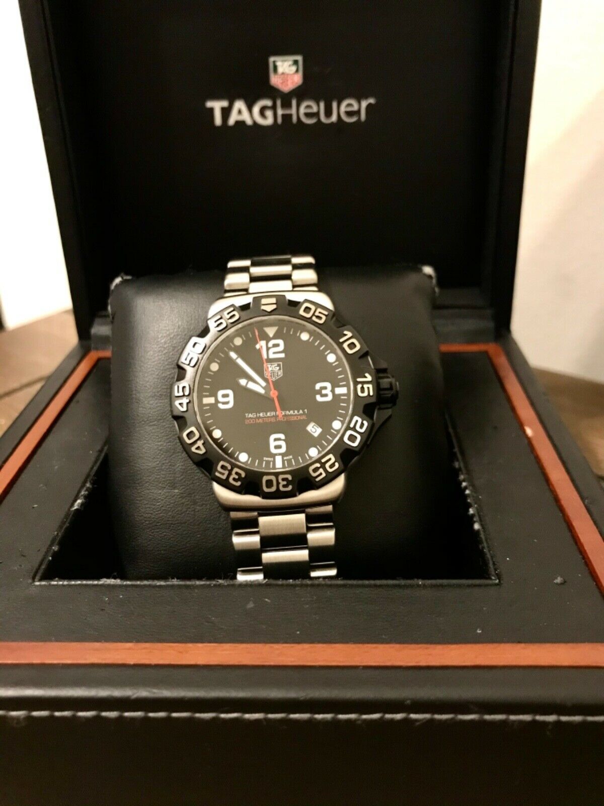 TAG HEUER Formula 1 Black Dial 41mm 200M Quartz Men s Watch