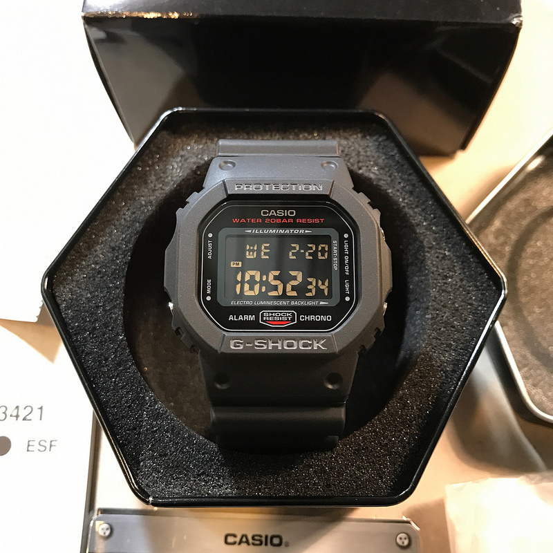 g shock 5600hr
