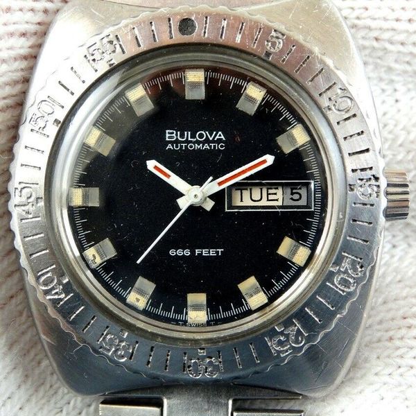 BULOVA 1973 Snorkel 666ft Automatic Diver 7472 Vintage Swiss Mens Watch