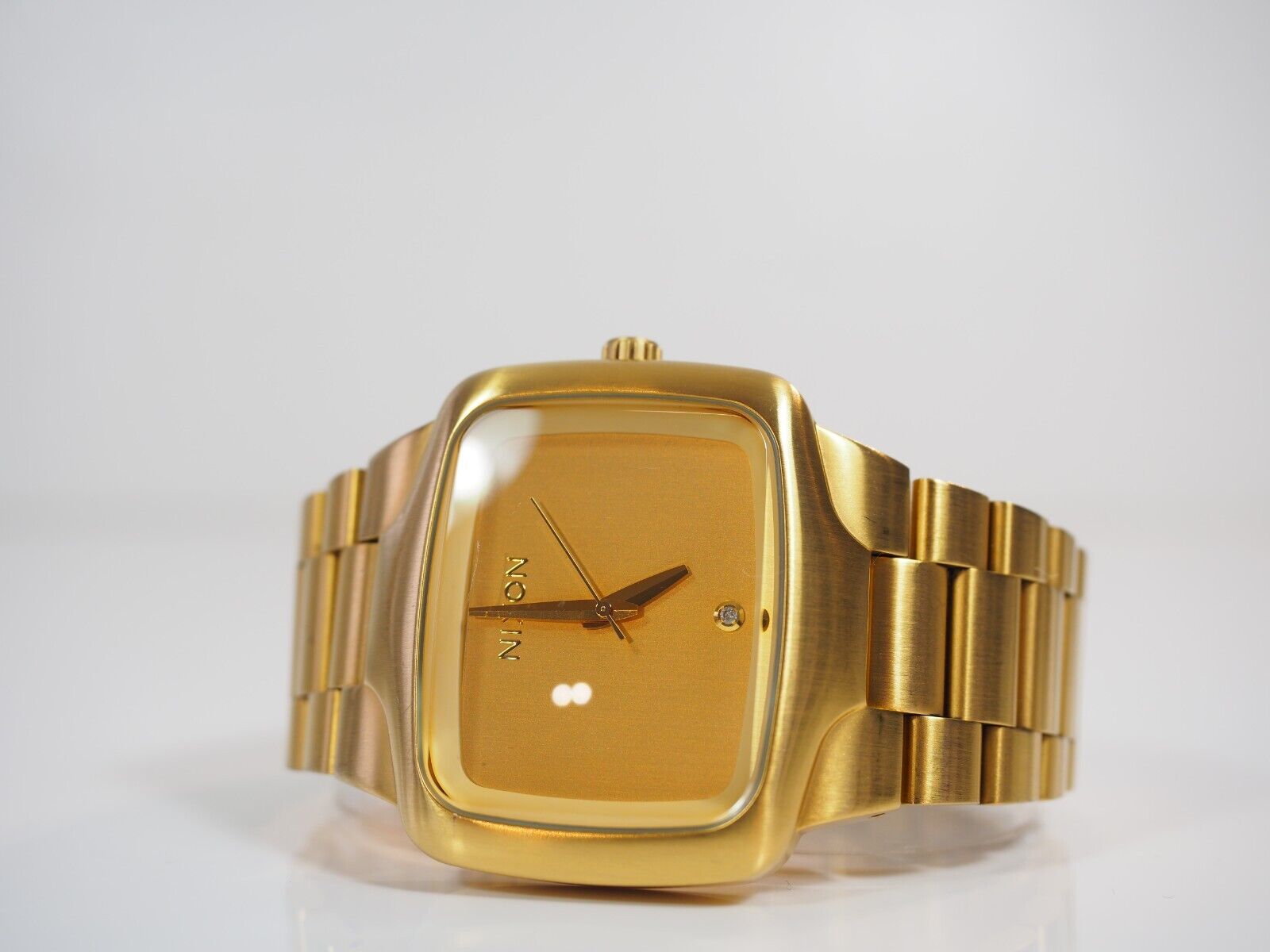 Nixon player gold best sale