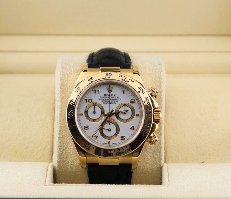 2002 Rolex Daytona 116518 White Dial 18kt Black Leather Strap No