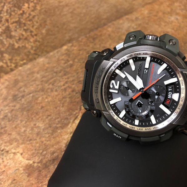 g shock gravity master gpw 2000