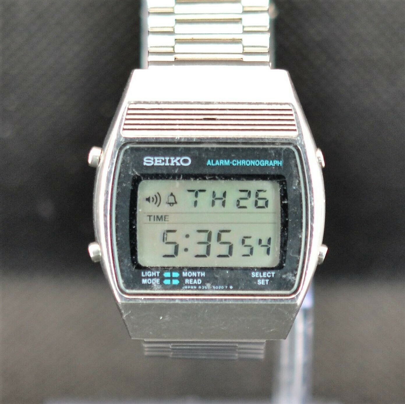 Seiko a359-5030 Vintage Chronograph-Alarm LCD Watch | WatchCharts