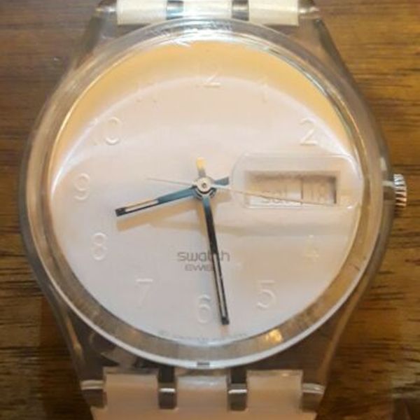 Swatch AG 1999 White Watch. Fresh brand battery. Great conditions! See ...