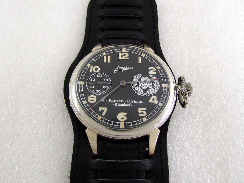 480100492X.jpg