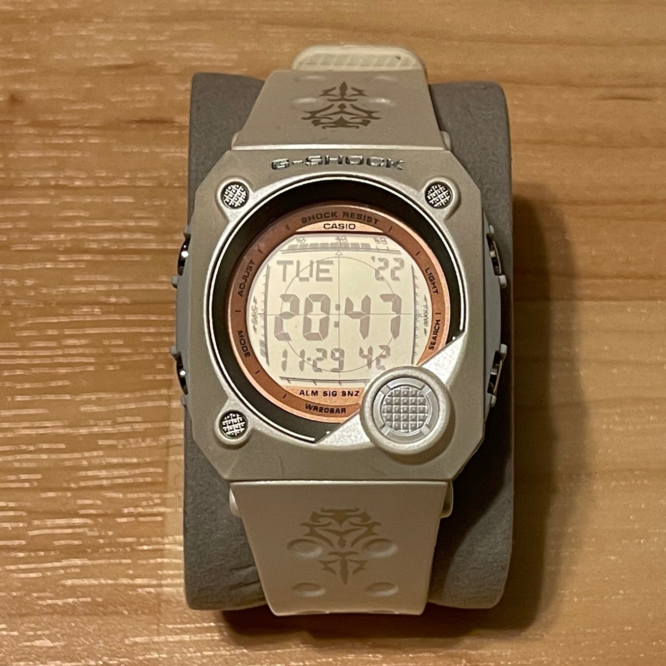 WTS] Casio G-Shock G8000F-7 “Sniper” Silver Rose Gold Mirrored