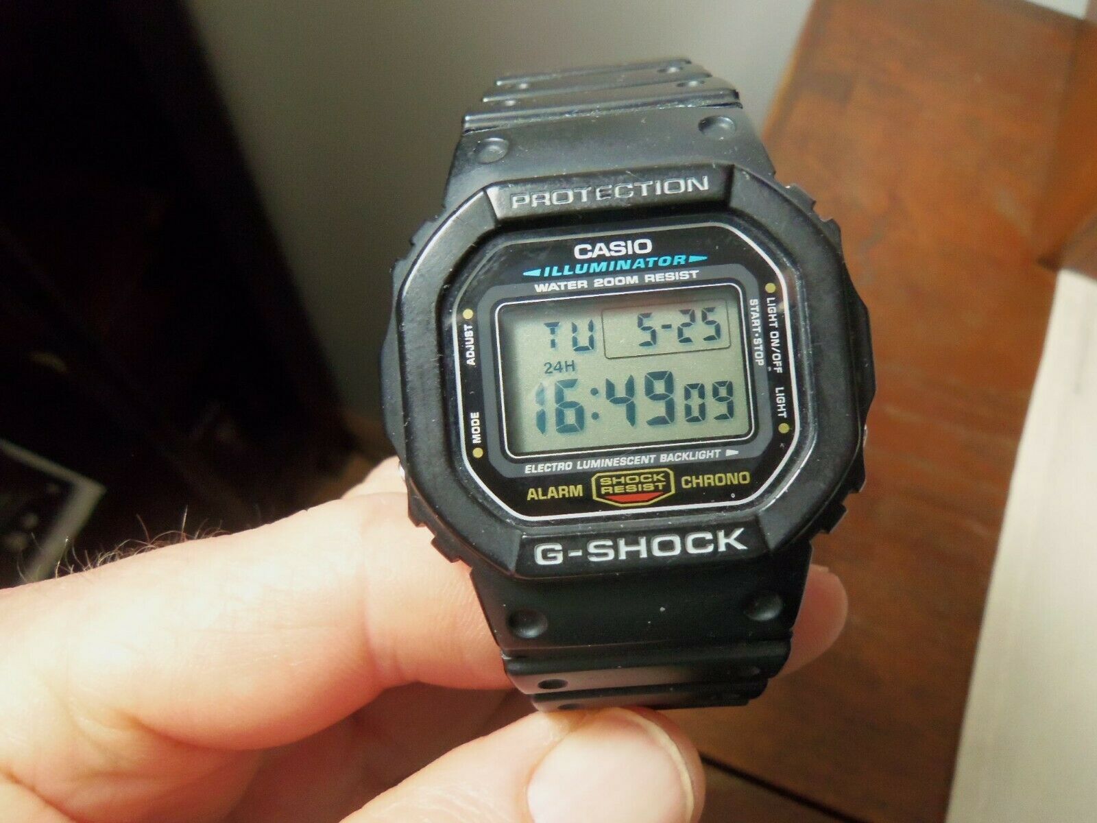 MENS CASIO DW 5600 E BLACK LCD G SHOCK MULTIFUNCTION WATCH 3229 MODULE