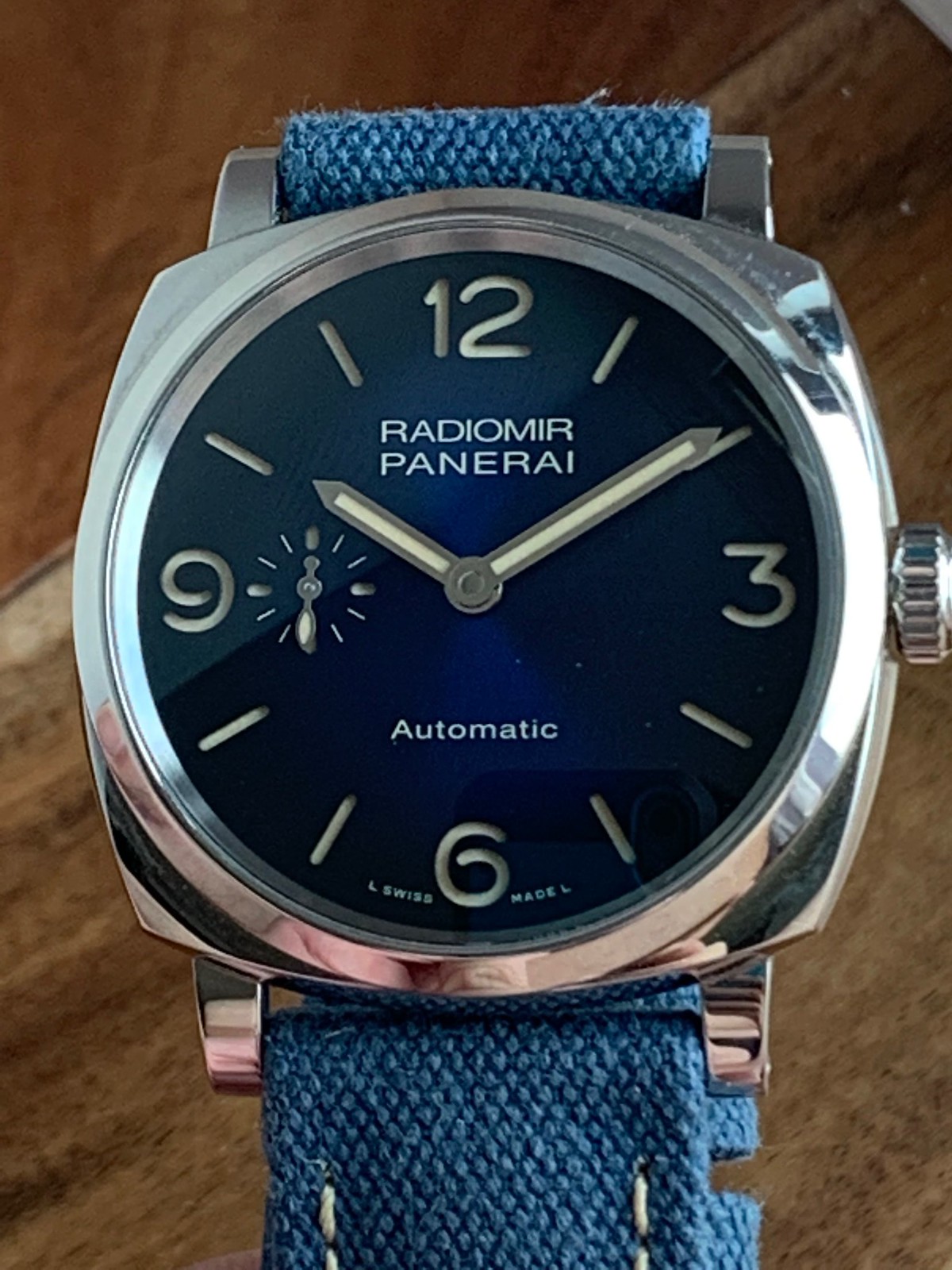 Panerai pam 933 hotsell