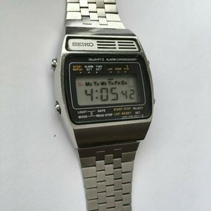 Vintage Seiko Quartz watch A158-5000 Alarm Chronograph Water