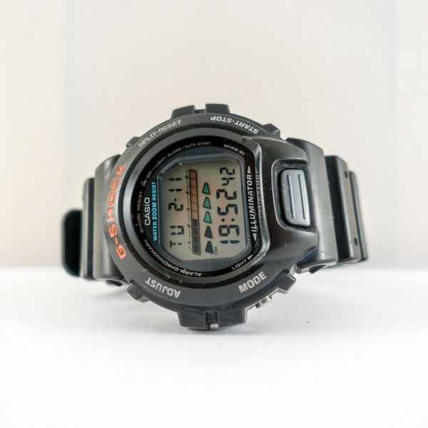 Vintage Casio G Shock Dw6600 Dw 6600 Diver Lcd Watch Illuminator Watchcharts
