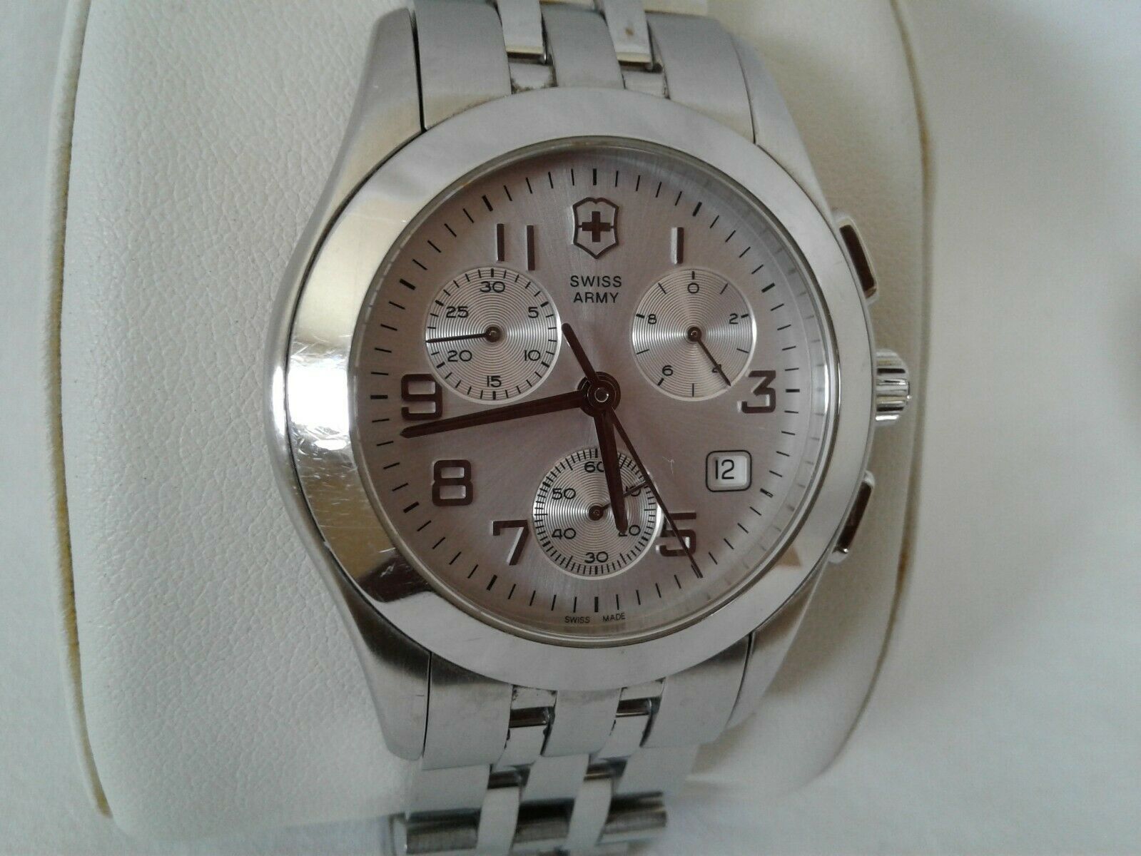 Victorinox Swiss Army Alliance Silver Chronograph Mens Swiss Watch