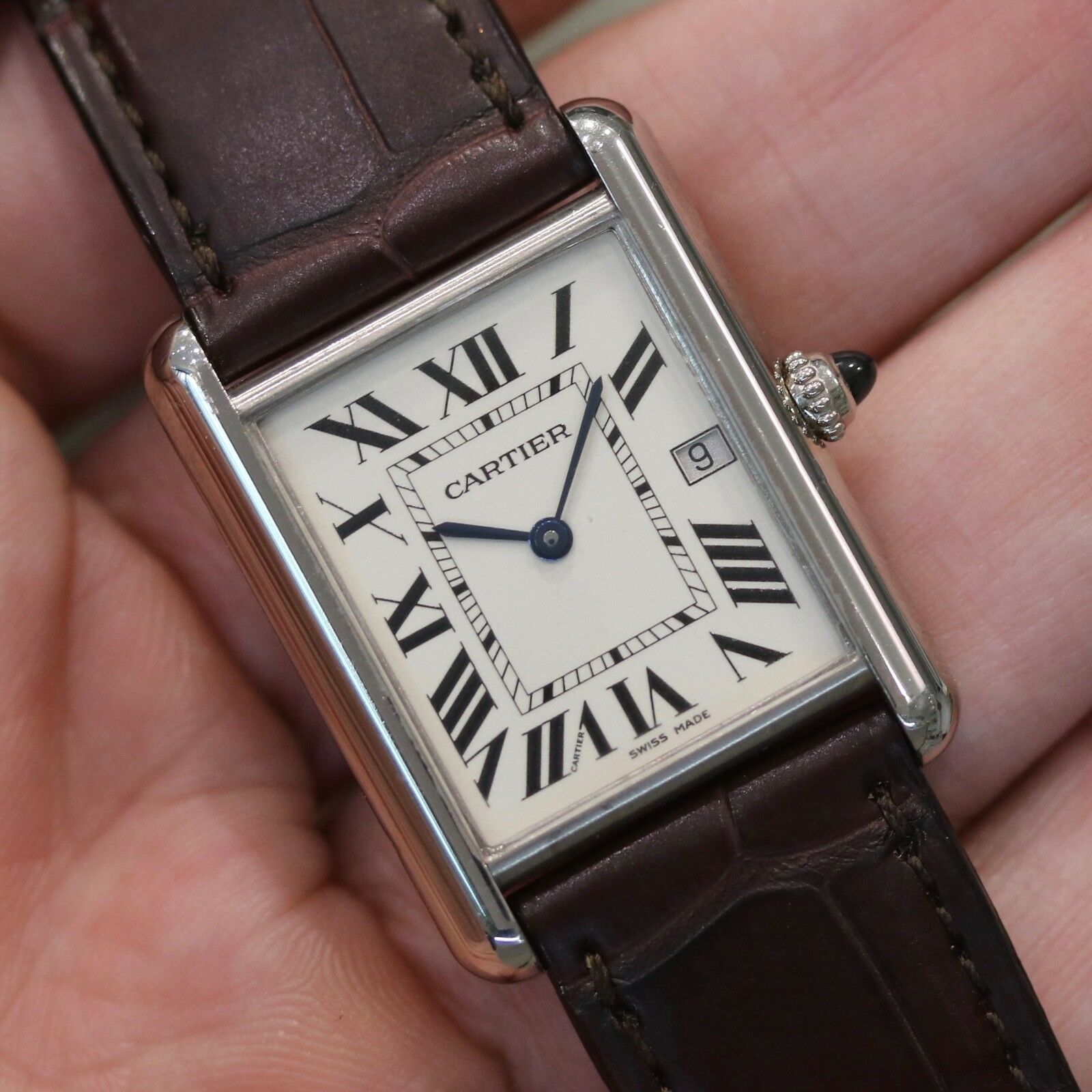 cartier tank louis quartz