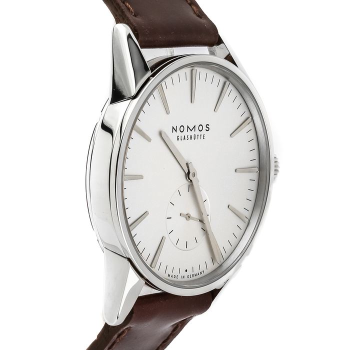 nomos zurich 801