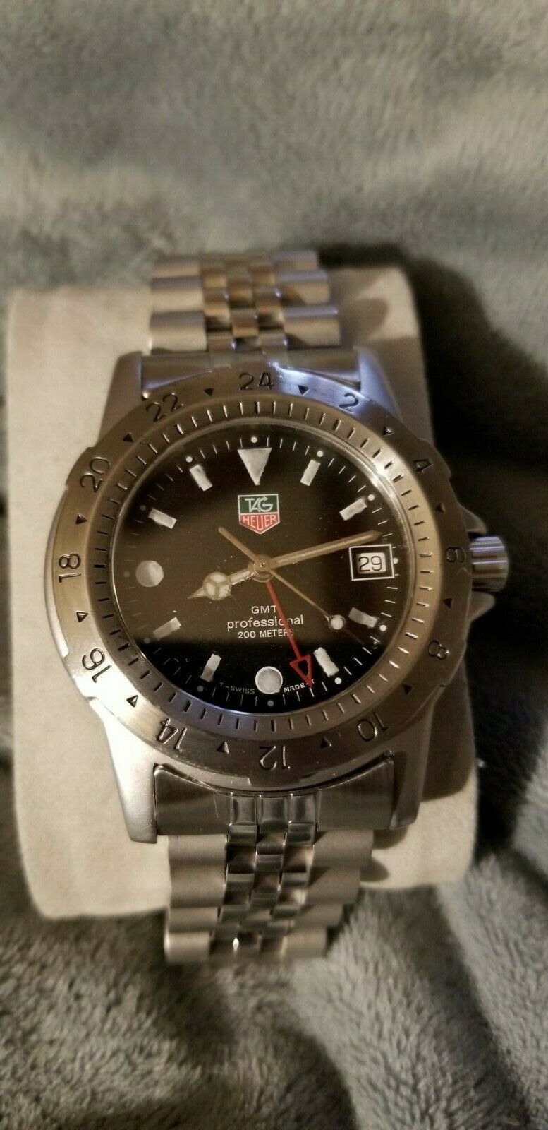 Authentic Tag Heuer 1500 GMT 159.306 1 for parts or repair