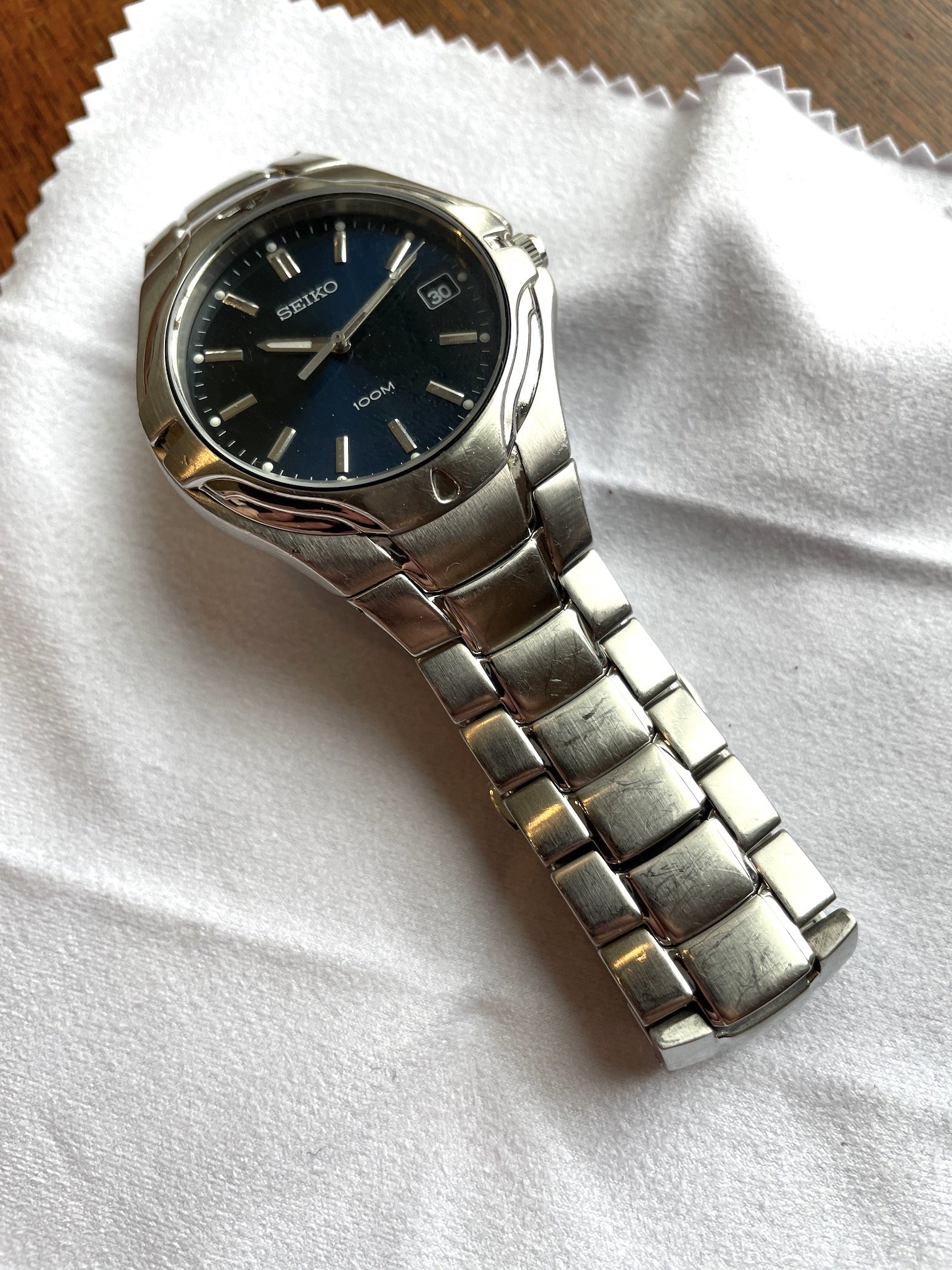 FS: Seiko 7N42-7000 quartz, February 2001 | WatchCharts