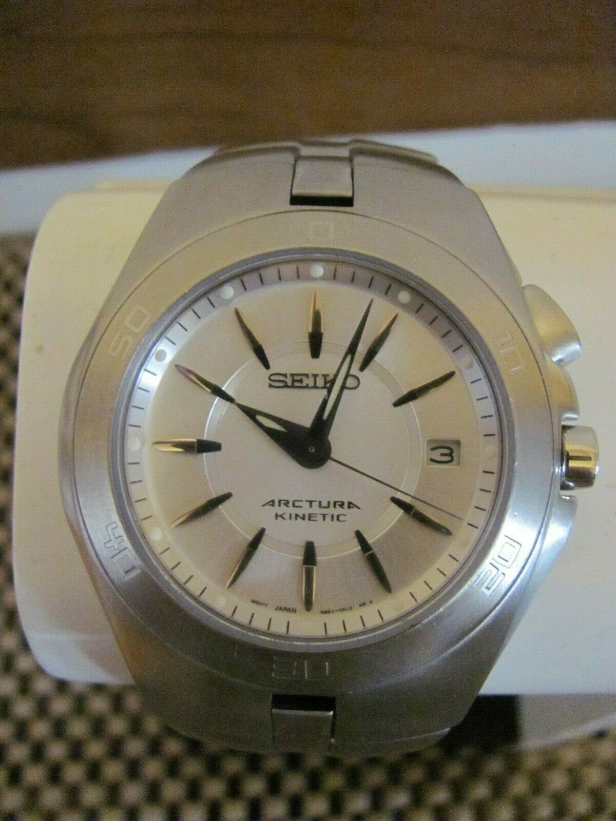 Seiko Kinetic Arctura 5M62 OALO 10 bar just serviced,new capacitor |  WatchCharts