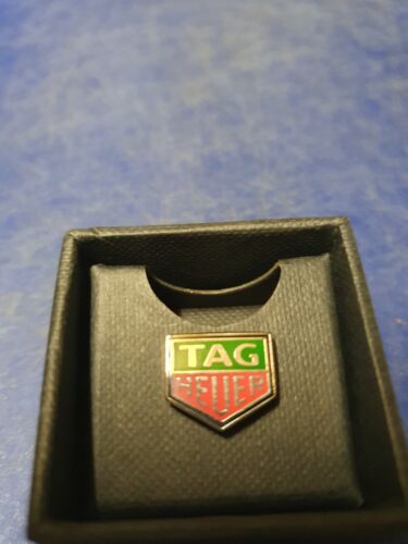 Tag heuer pin hot sale