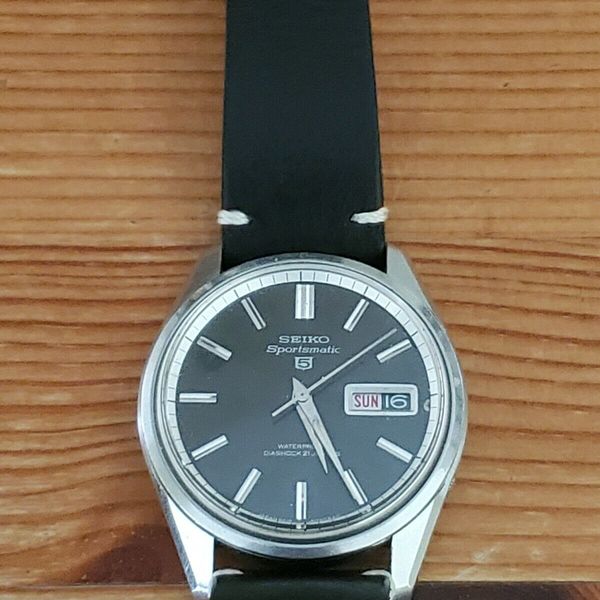 Seiko 5 Sportsmatic 6619 8060 tuxedo dial | WatchCharts