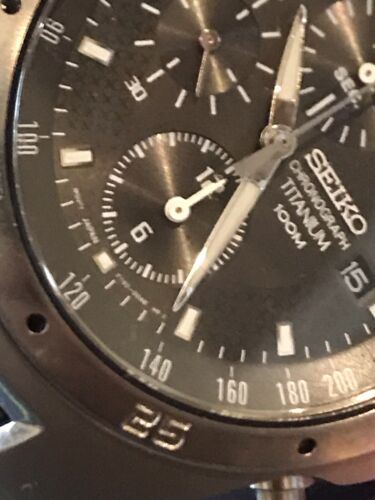 Seiko 7T92 0ED0 Chronograph With Titanium Case And Bracelet 100m