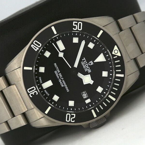 tudor-pelagos-titanium-automatic-diving-watch-25500tn-2015