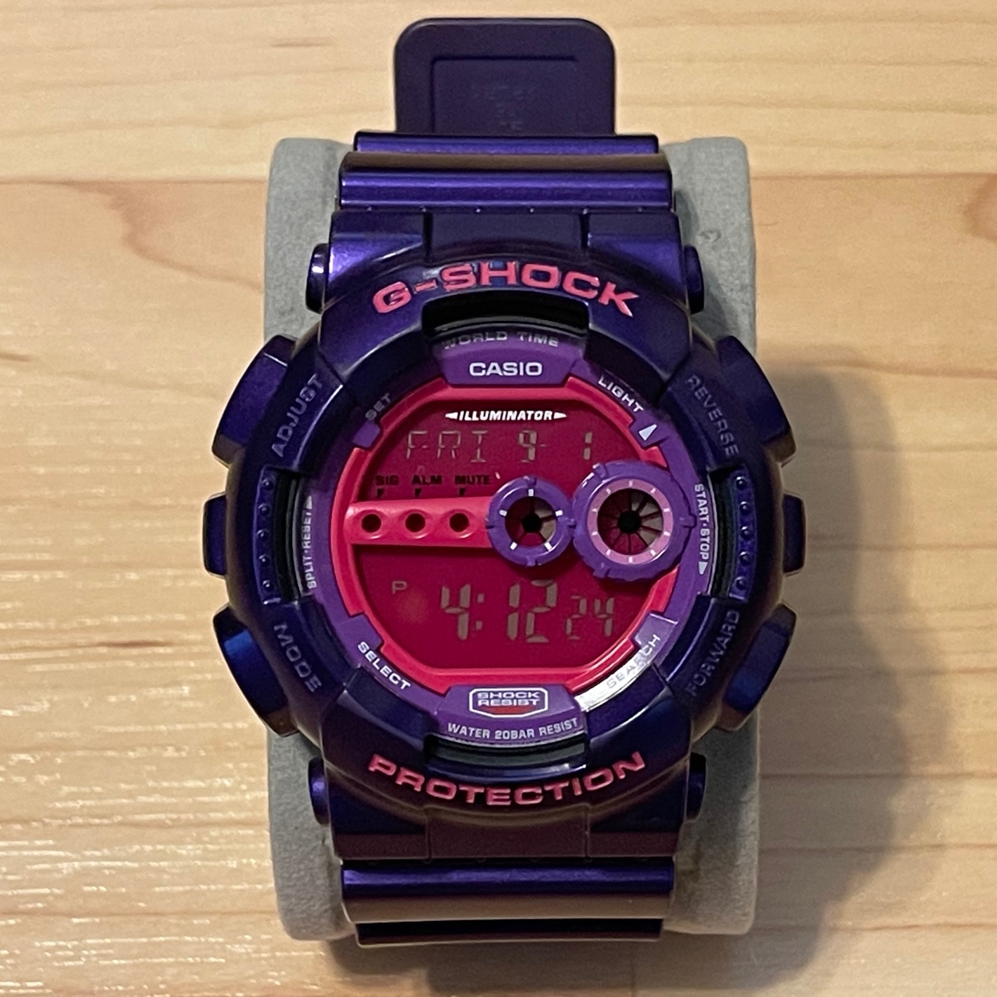 WTS] Casio G-Shock GD-100SC-6 Crazy Colors Series Purple Digital 
