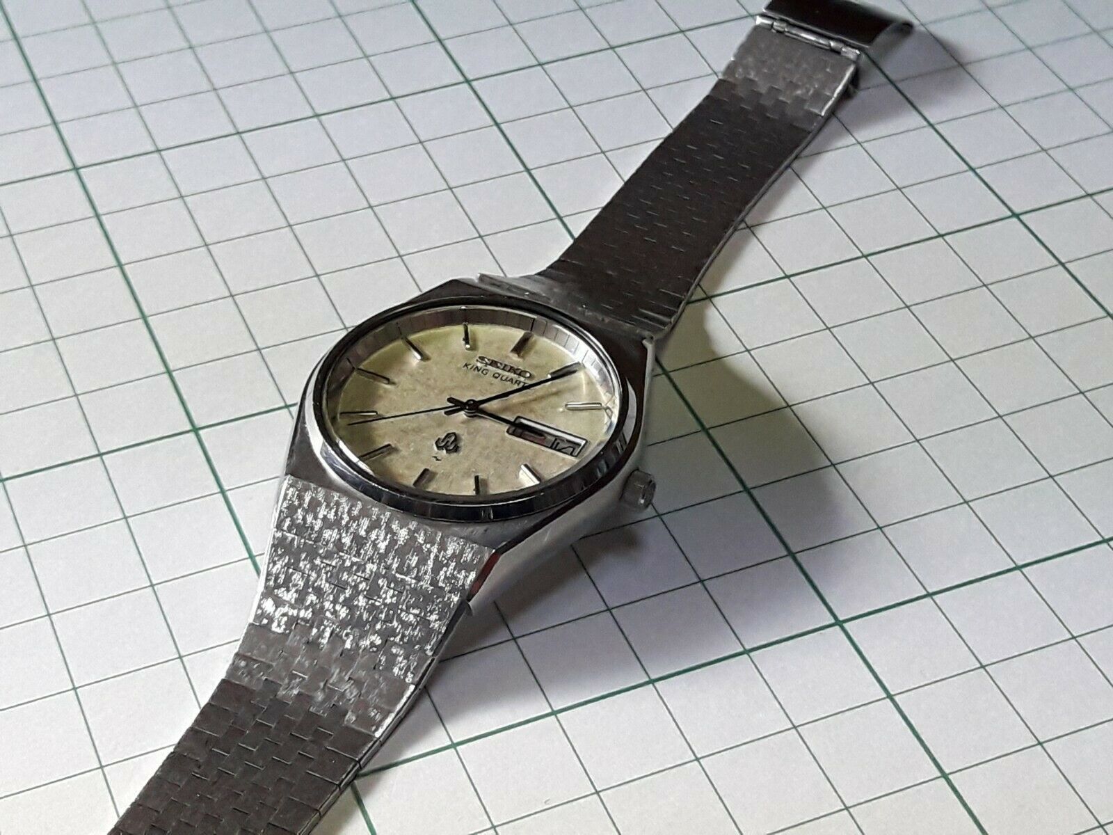 SEIKO KING QUARTZ 5856-7010 BEAUTIFUL VINTAGE FROM JAPAN | WatchCharts  Marketplace