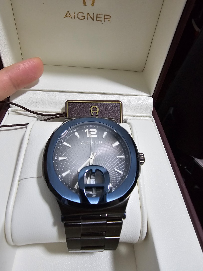 Aigner watches for sale on Carousell WatchCharts Marketplace