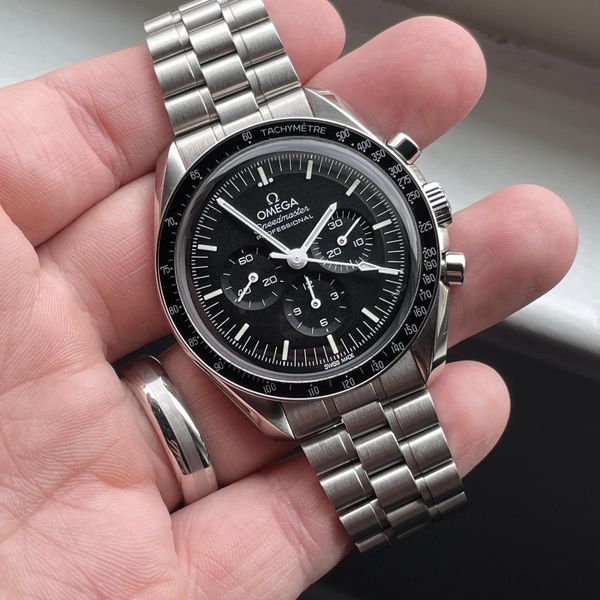 [WTS] Pair of Omega Speedmaster Hesalites | WatchCharts