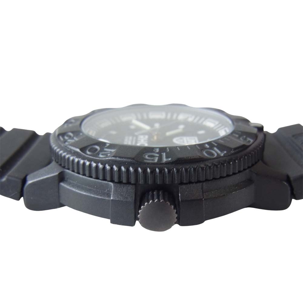ルミノックス LUMINOX ロンハーマン RHC 300個限定モデル - 腕時計 ...