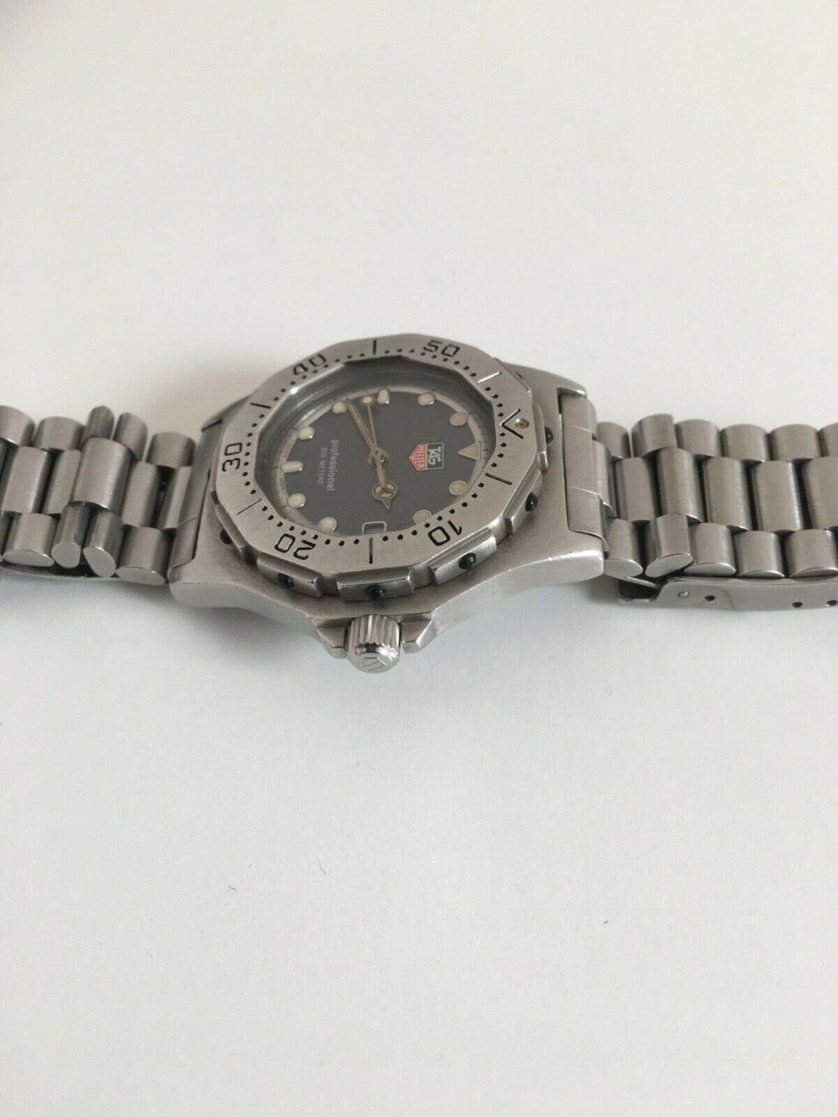 Tag Heuer 3000 mid sized 932.213, Rare 1990 final year version