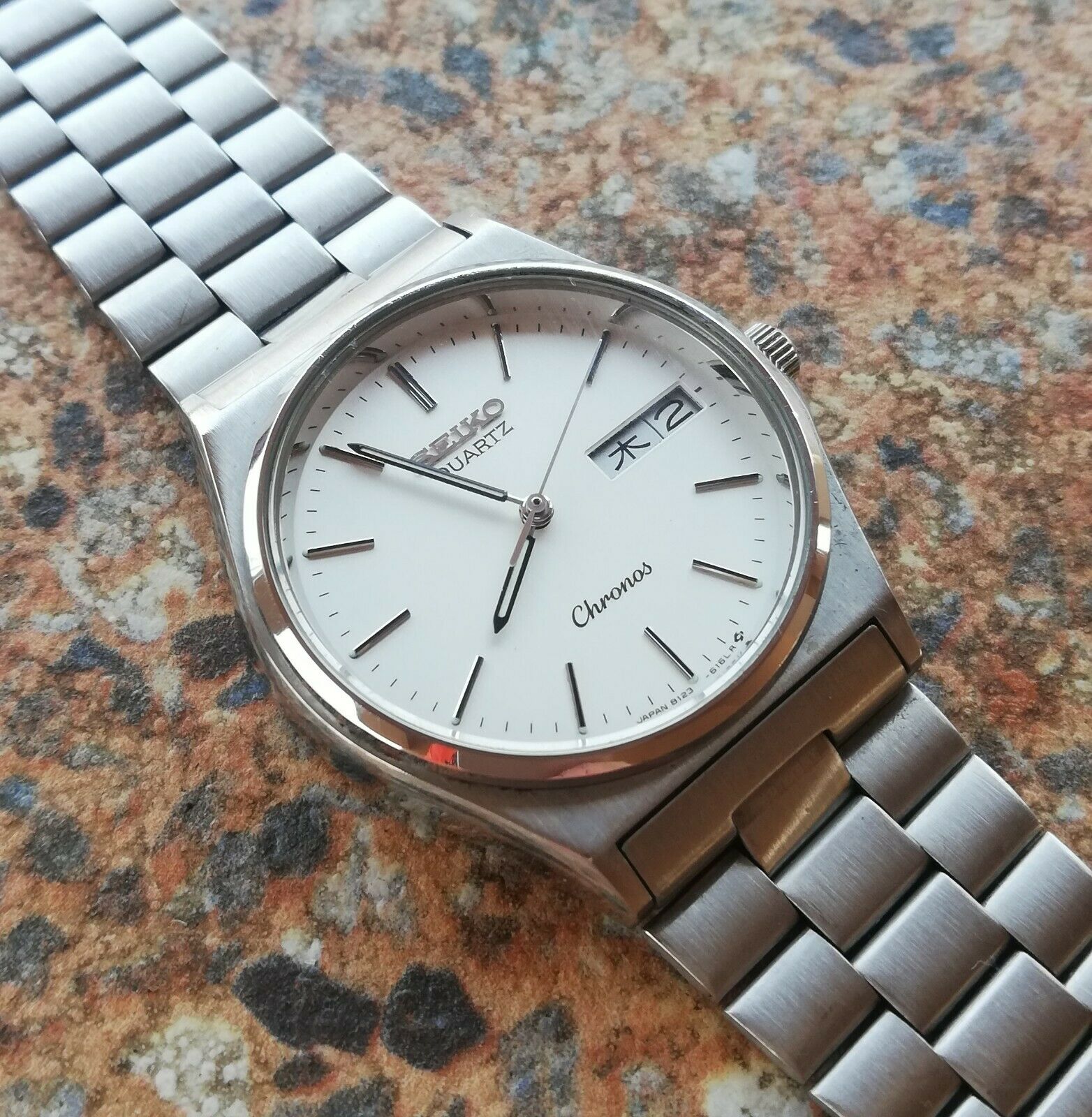 時計 SEIKO CHRONOS 8123-6130 QUARTZ SUWA seiko-quartz-chronos-veteran-