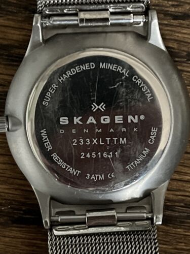 Skagen Grenen Ultra Slim 233XLTTM 37mm Grey Titanium Case with