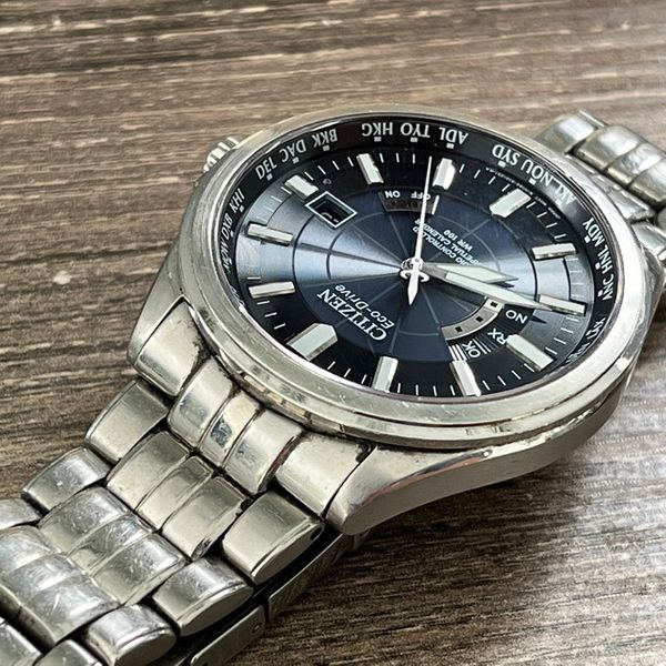 Citizen Eco-Drive CB0011-69L Men's Watch Perpetual Calendar 43mm
