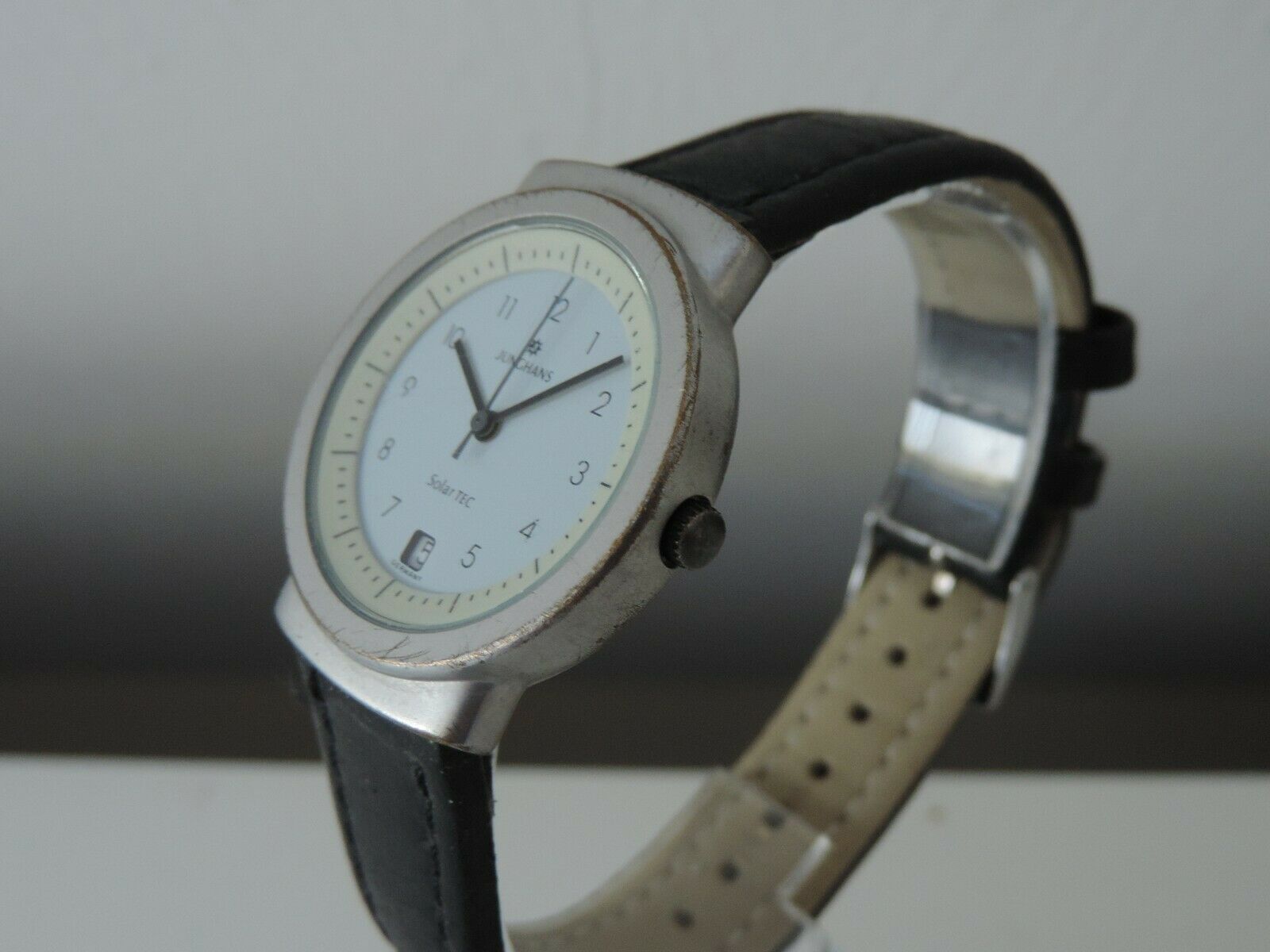 Junghans Solar Tec Herrenuhr Quartzuhr WatchCharts