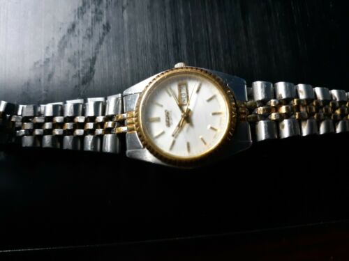 Seiko SWZ056 Wrist Watch for Women WatchCharts Marketplace