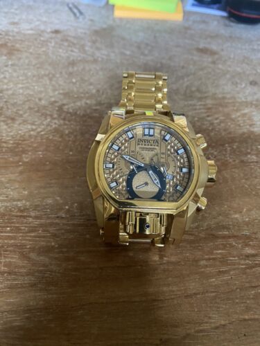 25210 invicta sale