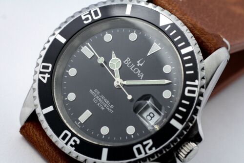 Bulova submariner store automatic