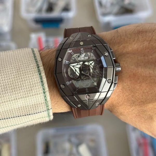 Revue Montres Magazine N°88 De 2013, Spécial Hublot, édition Française, Occasion