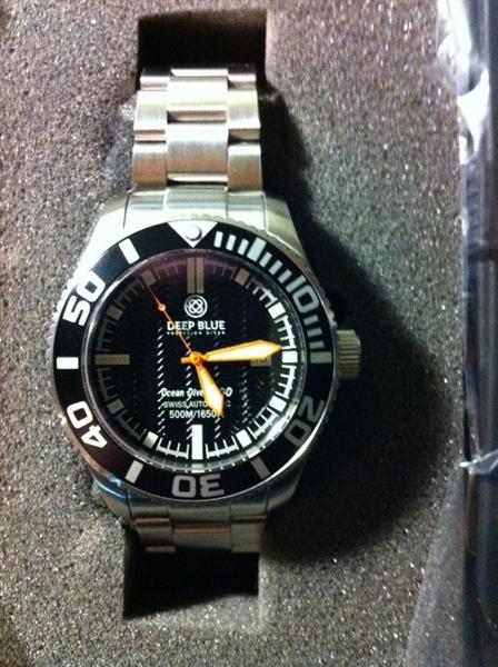 deep blue ocean diver 500
