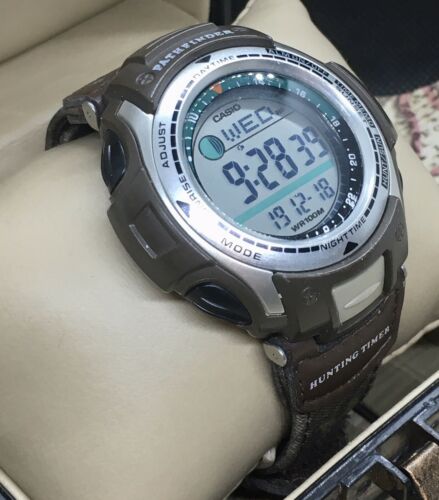 Casio Pathfinder PAS-4108 Green/Brown Leather/Camo Hunting  display picture 3