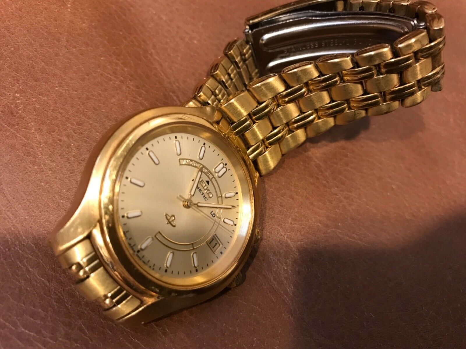 Vintage SEIKO KINETIC Gold Tone Watch 5M42-OA19 Caterpillar retirement gift  | WatchCharts