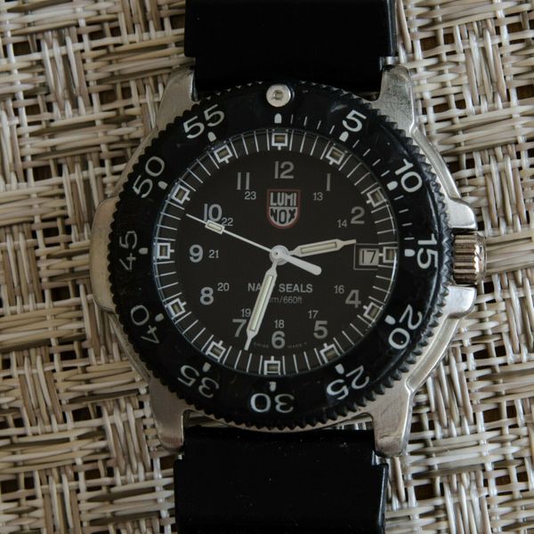 Luminox Navy Seals 200m 3H MBM Swiss Fraser Micreotec ETA 955914