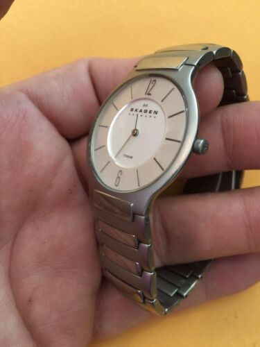 Vintage skagen mens outlet watches